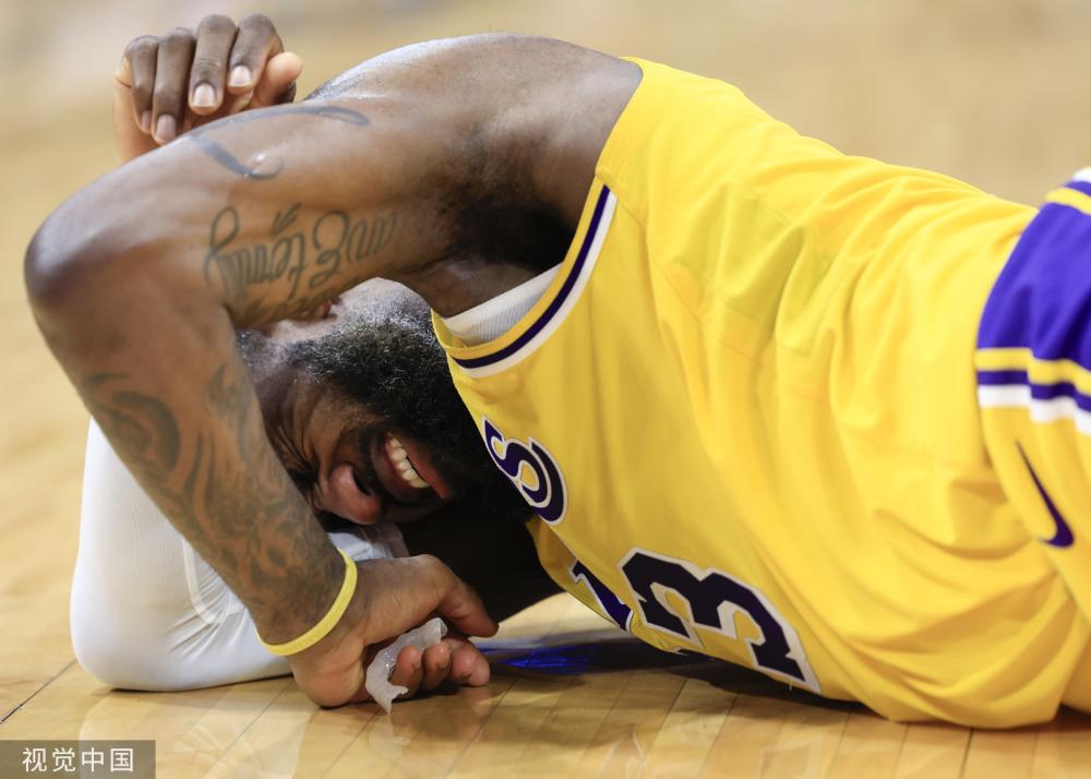 在禁區邊緣 在禁區邊緣