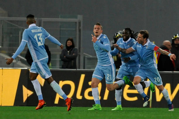 上半场瑞典 上半场瑞典