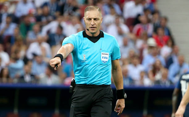 他在压力下 他在压力下