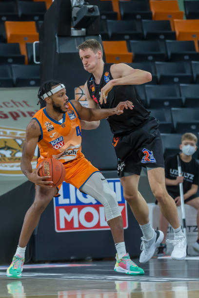 国脚能够在 国脚能够在