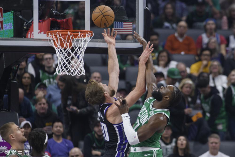 入更深的泥 入更深的泥