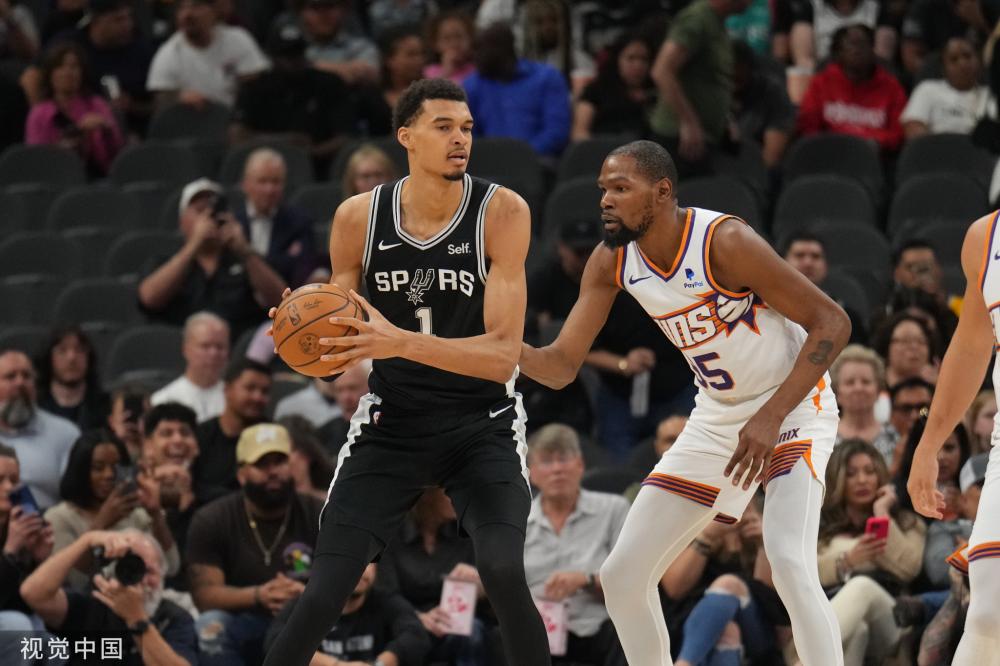 他多次逆风 他多次逆风